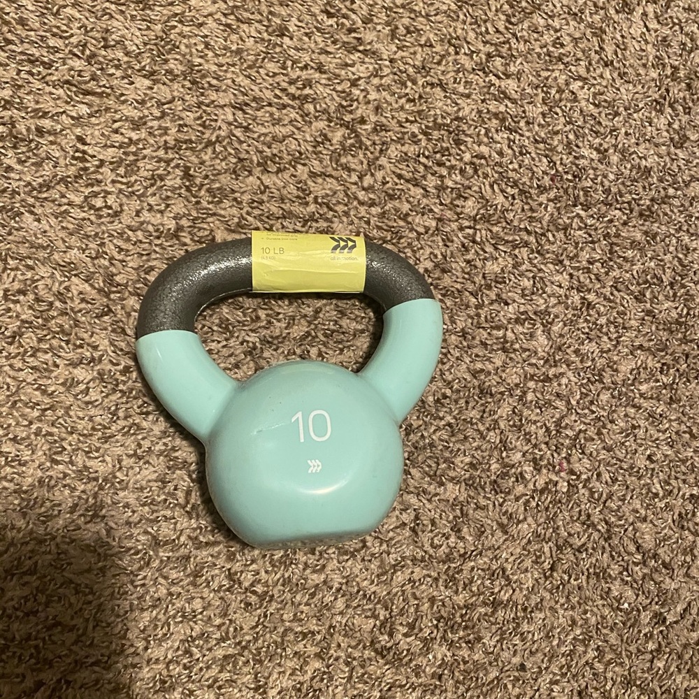 10 lb kettle ball.